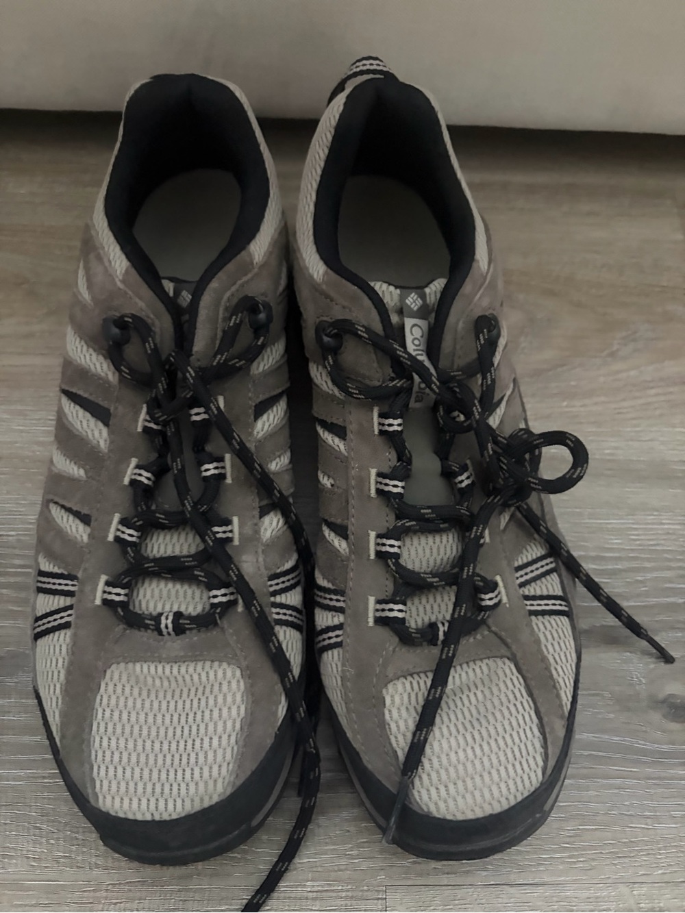 Columbia Men’s Beige and Black Athletic Trail Shoes